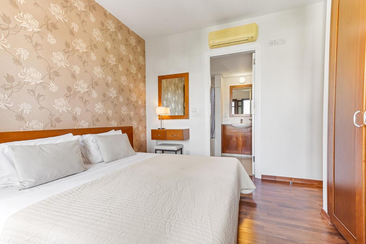 2 Bedroom Apartment Assia With Communal Pool, Aphrodite Hills Resort Kouklia Exterior photo